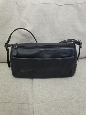Vintage Etienne aigner Black Leather Shoulder Bag